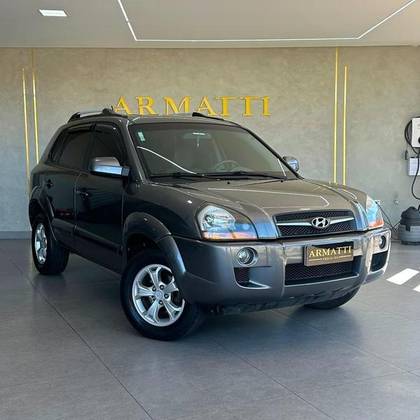 HYUNDAI TUCSON 2.0 MPFI GLS 16V 143CV 2WD FLEX 4P AUTOMÁTICO HYUNDAI TUCSON 2.0 MPFI GLS 16V 143CV 2WD FLEX 4P AUTOMÁTICO